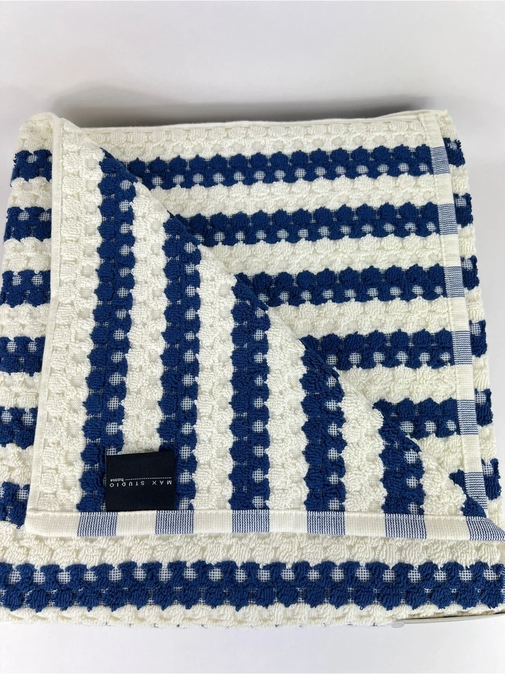 Max Studio Bath Towels Navy Cream Stripe Waffle Texture Soft Cotton 2 Pc NEW